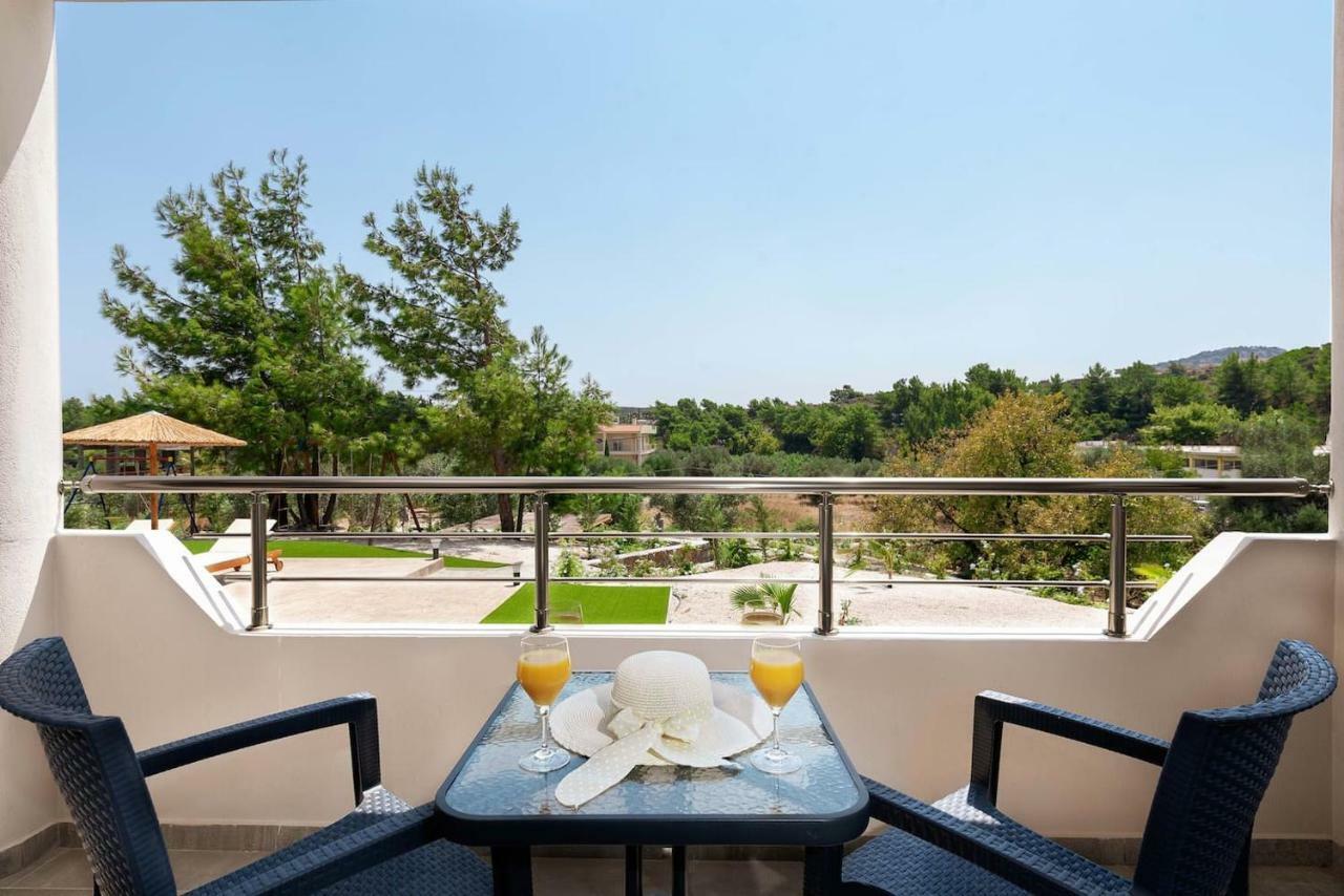 Sun's Reach Villa *